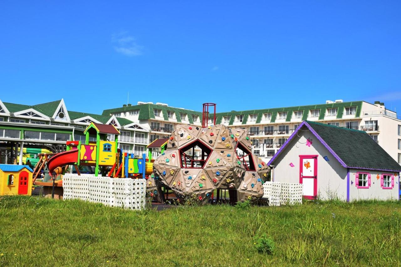 Eco Therma Village Kranevo Exterior foto Playground at the resort