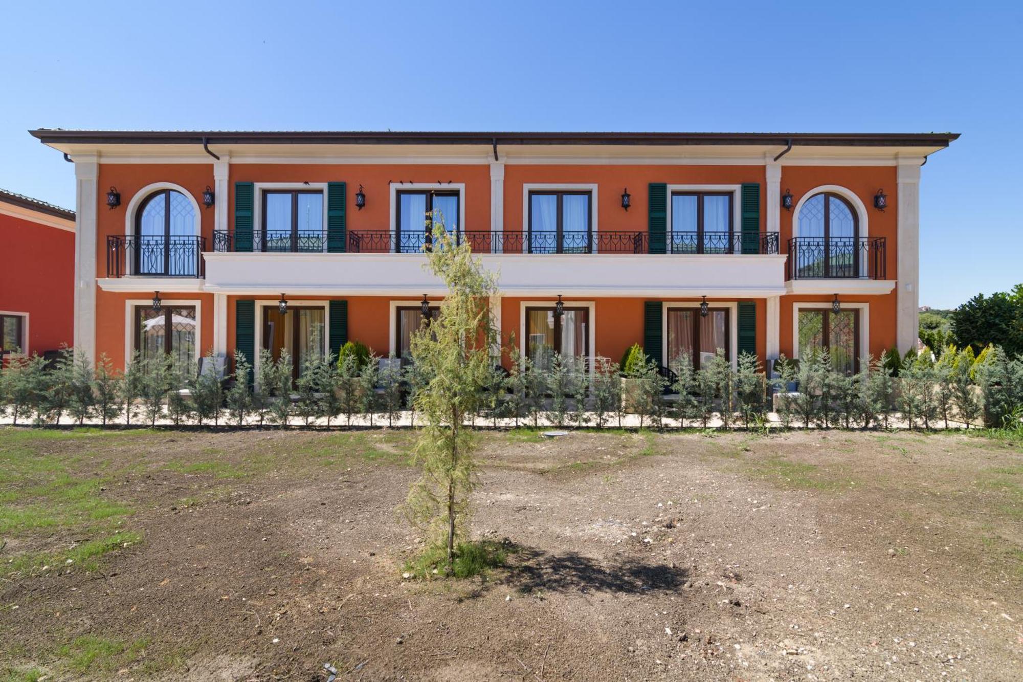 Eco Therma Village Kranevo Exterior foto The new campus of the University of Molise